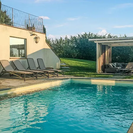 Holiday home 4 Bedroom Pet Friendly In Fivizzano *